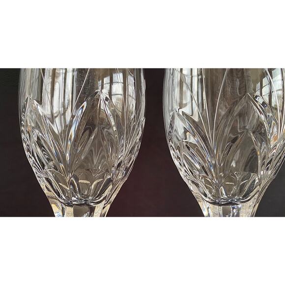 Set of 2 Mikasa Petit Point Wine Glasses | Cut Crystal - Picture 2 of 6